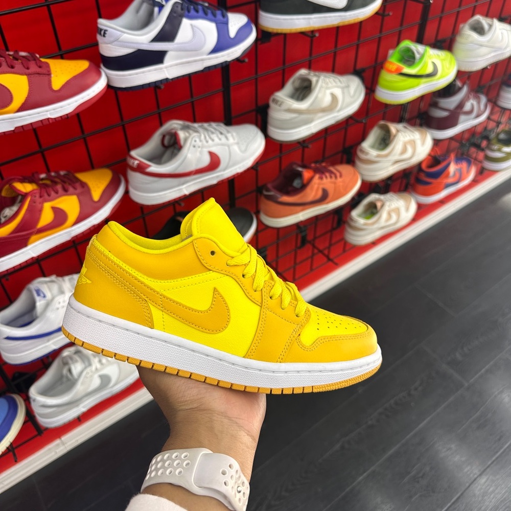 Jordan 1 Low women shoes